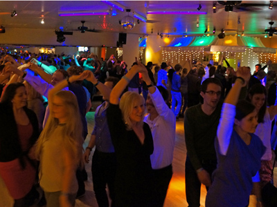 tanzparty-in-der-tanzschule-matschek Tanzen lernen München